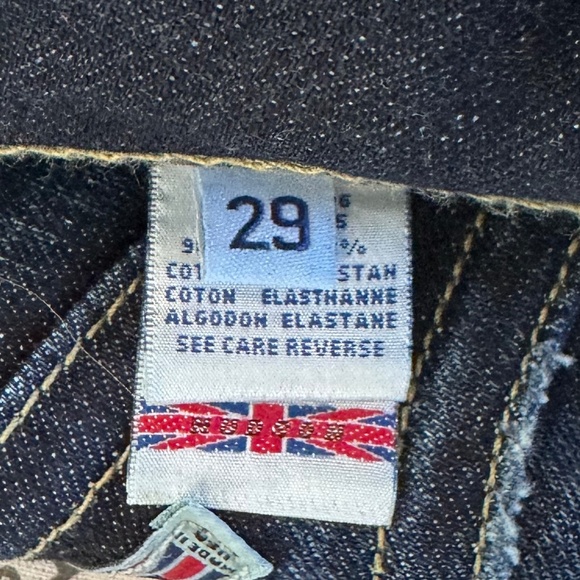 Hudson - Stretch bootcut jeans w/ triangular flap pockets in dark wash, Size 29 - Picture 9 of 16